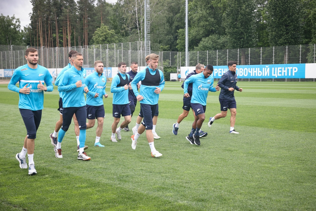 «Газпром» — тренировочные сборы в Петербурге: 17 июня, утренняя тренировка