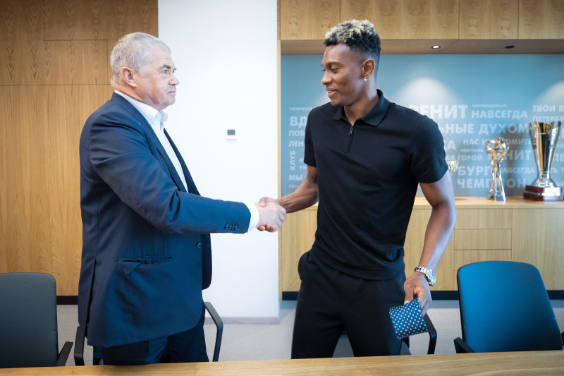 Матео Кассьерра заключил контракт с «Зенитом»