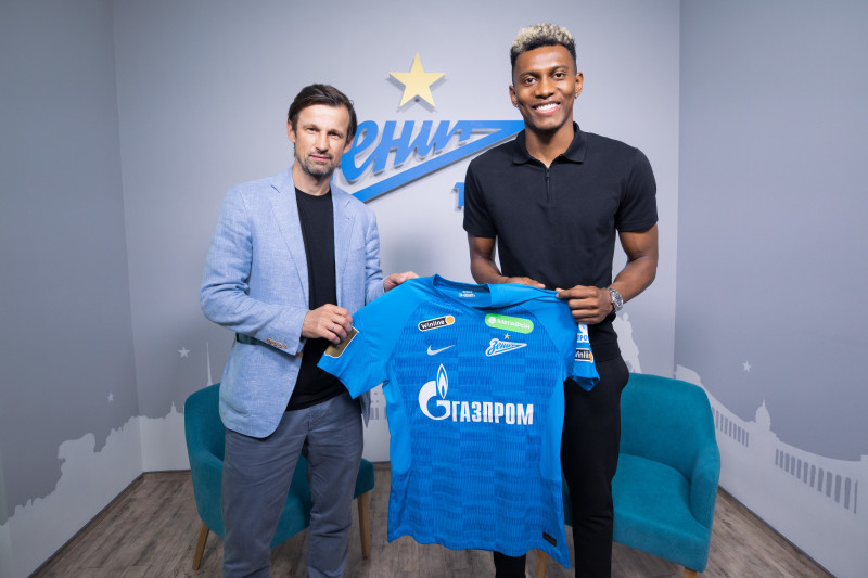 Матео Кассьерра заключил контракт с «Зенитом»