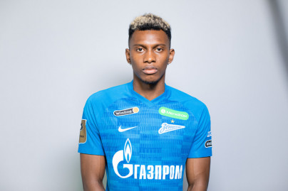 Матео Кассьерра заключил контракт с «Зенитом»