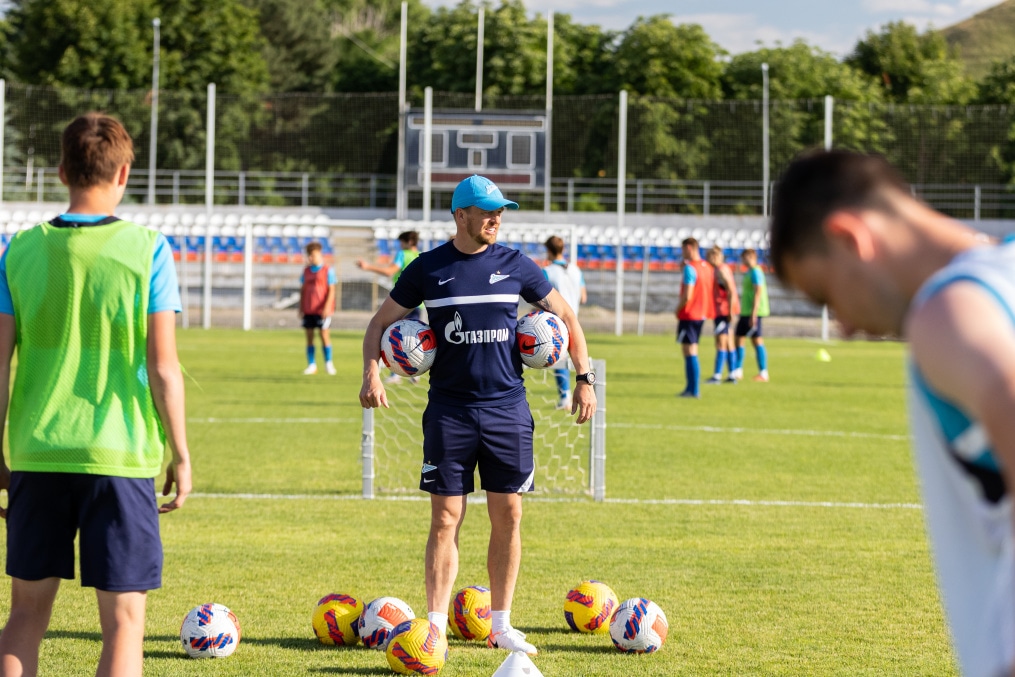«Газпром» — тренировочные сборы «Зенита»-м в Ставропольском крае: 4 июля, вечерняя тренировка