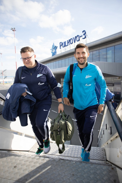 Основной состав «Зенита» в Пулково перед вылетом в Самару