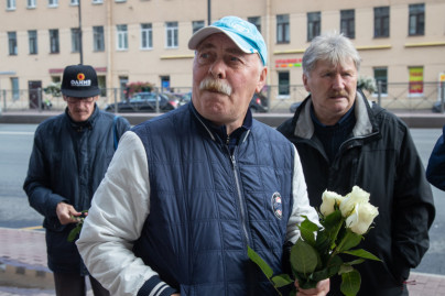 Ветераны «Зенита» почтили память Павла Садырина