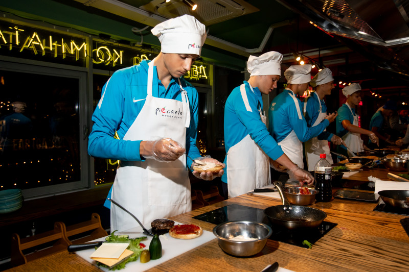 Воспитанники академии принимают участие в кулинарном мастер-классе