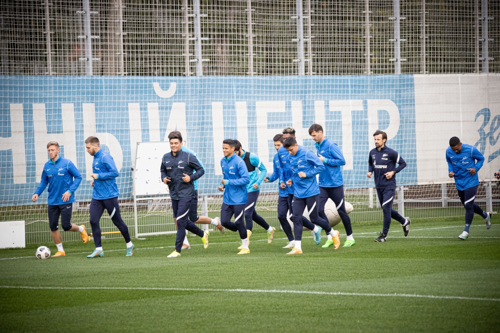 Тренировка основного состава «Зенита» после короткого перерыва