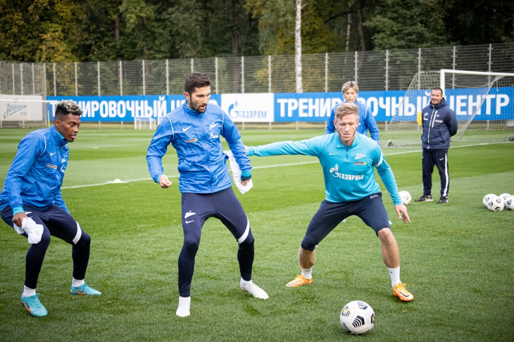 Тренировка основного состава «Зенита» после короткого перерыва