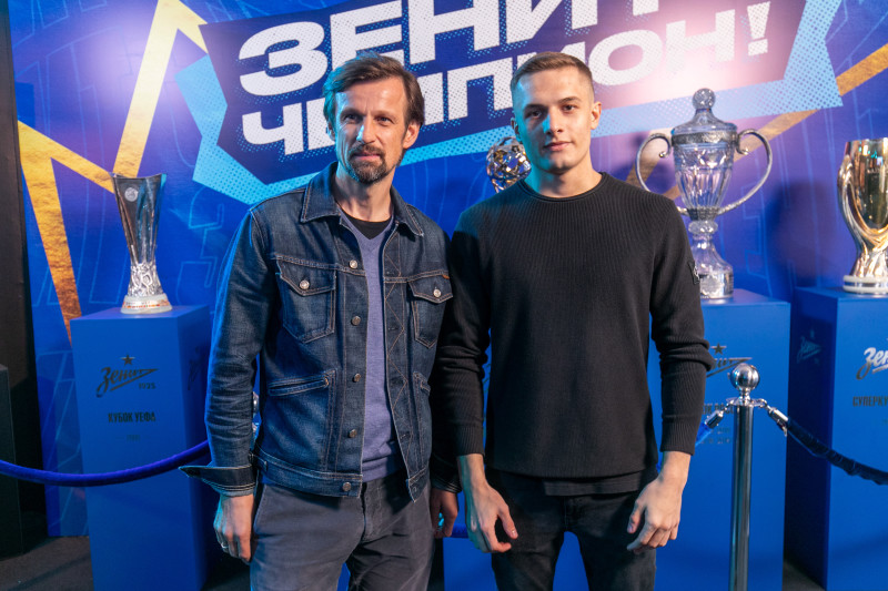 Сергей Семак открыл павильон «Столица спорта» на Дворцовой площади
