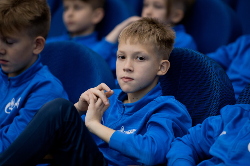 Встреча команды из Сургута с Владиславом Радимовым и Анатолием Давыдовым