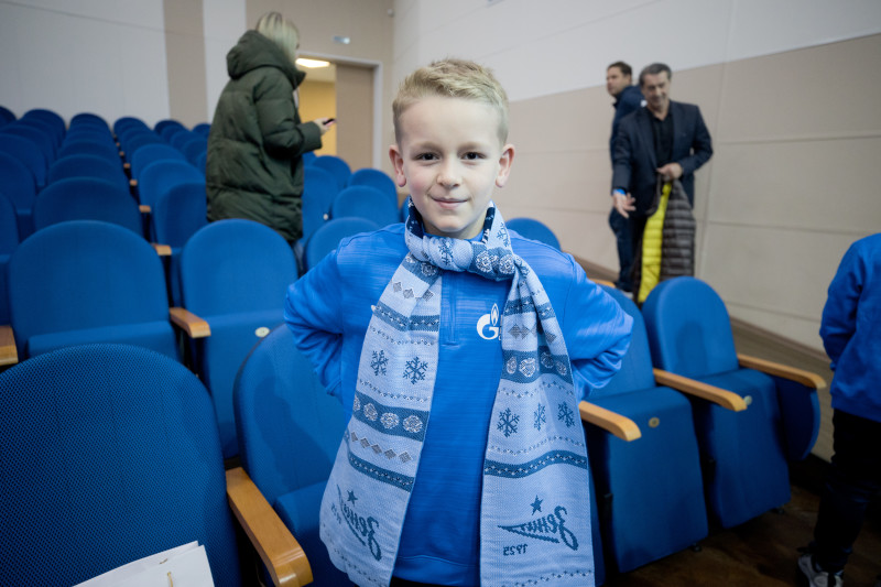 Встреча команды из Сургута с Владиславом Радимовым и Анатолием Давыдовым