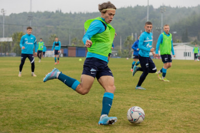 «Газпром» — тренировочные сборы «Зенита»-м в Турции: 28 ноября, утренняя тренировка