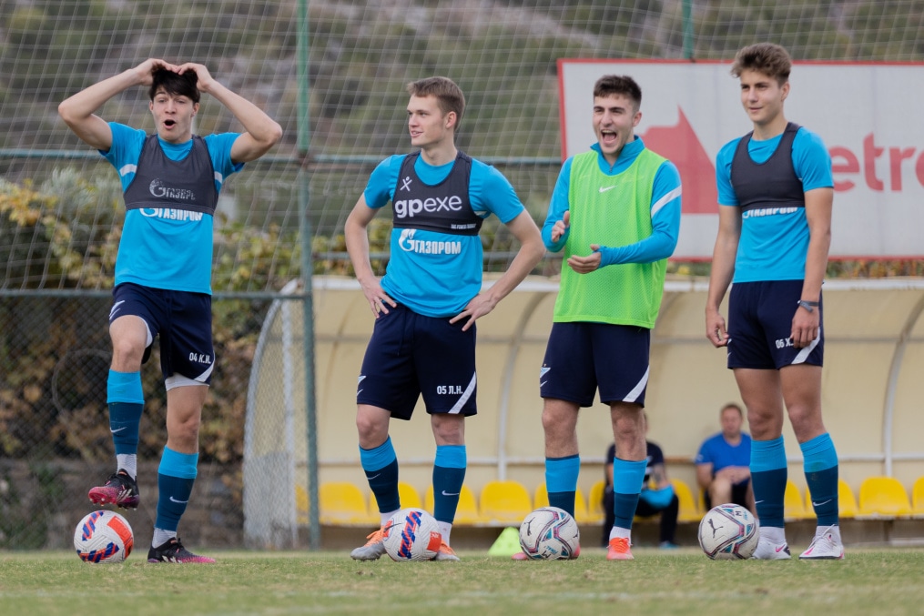 «Газпром» — тренировочные сборы «Зенита»-м в Турции: 21 ноября, утренняя тренировка