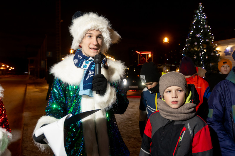 Новогодняя елка в «Газпром» — Академии