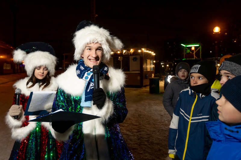 Новогодняя елка в «Газпром» — Академии