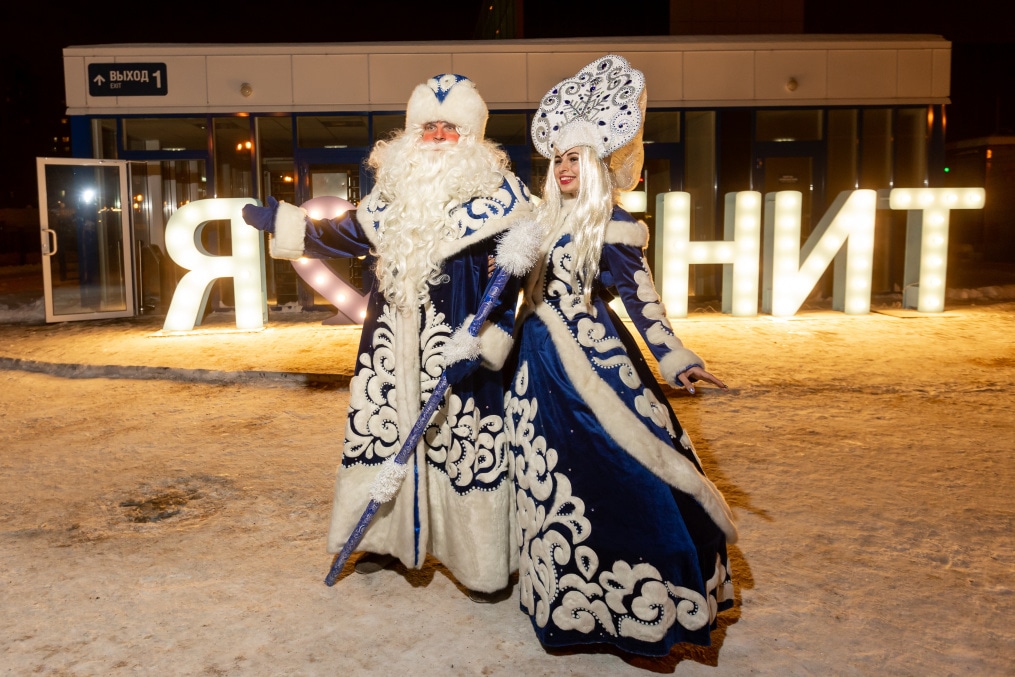 Новогодняя елка в «Газпром» — Академии