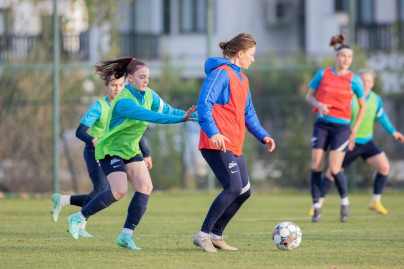 «Газпром»-тренировочные сборы женской  команды «Зенит» в Турции: 3 февраля, вечерняя тренировка