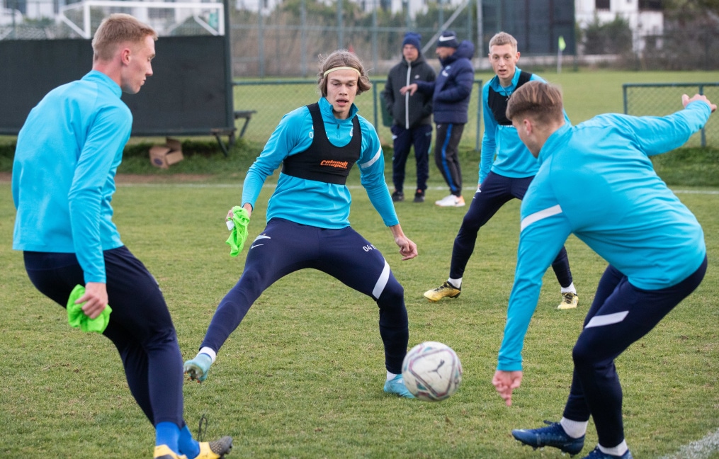 «Газпром»-тренировочные сборы «Зенита»-м в Турции: 3 февраля, вечерняя тренировка