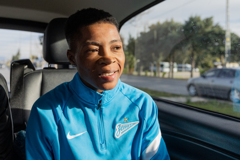 Приезд на сборы новичка женской команды «Зенит» Мэри-Энн Эзенагу