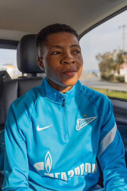 Приезд на сборы новичка женской команды «Зенит» Мэри-Энн Эзенагу