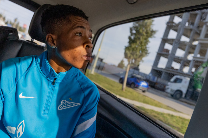 Приезд на сборы новичка женской команды «Зенит» Мэри-Энн Эзенагу