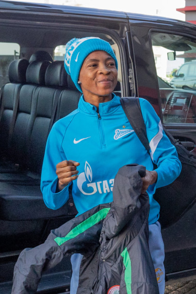 Приезд на сборы новичка женской команды «Зенит» Мэри-Энн Эзенагу