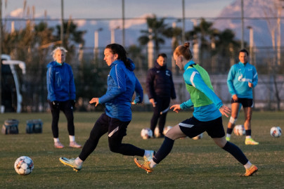 «Газпром»-тренировочные сборы женской  команды «Зенит» в Турции: 7 февраля, вечерняя тренировка