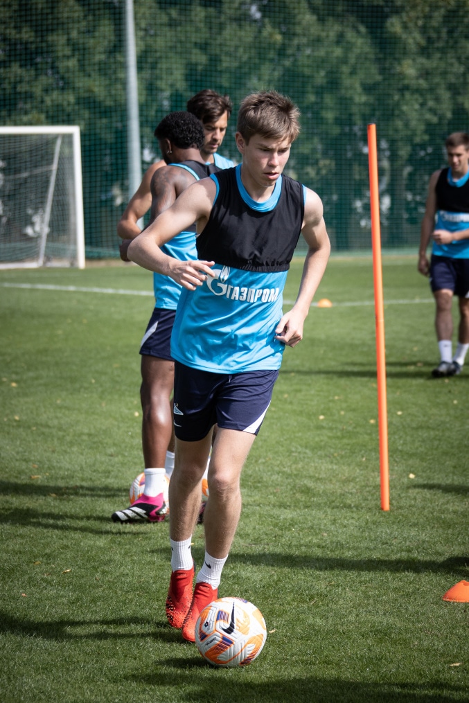 «Газпром»-тренировочные сборы в Дубае: 8 февраля, утренняя тренировка