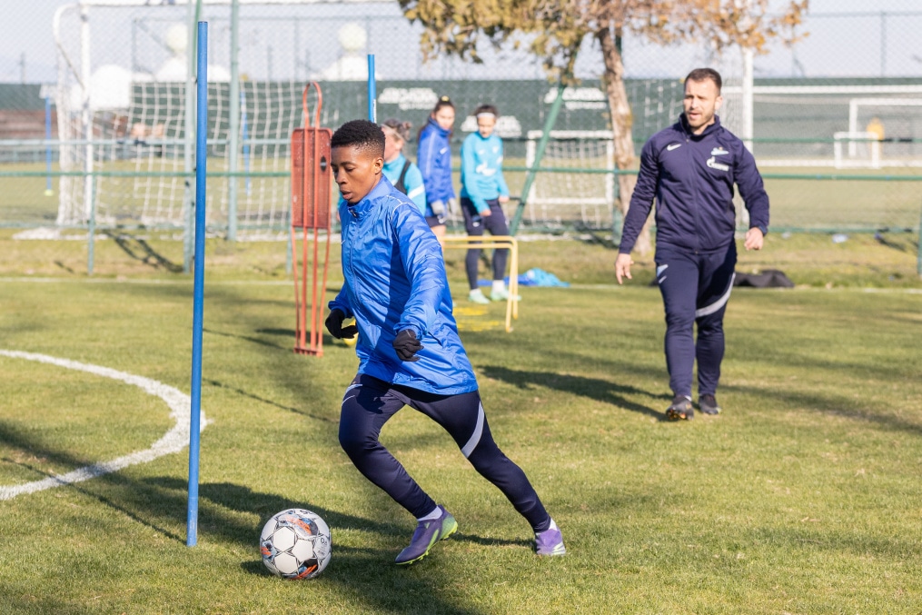 «Газпром»-тренировочные сборы женской  команды «Зенит» в Турции: 10 февраля, утренняя тренировка