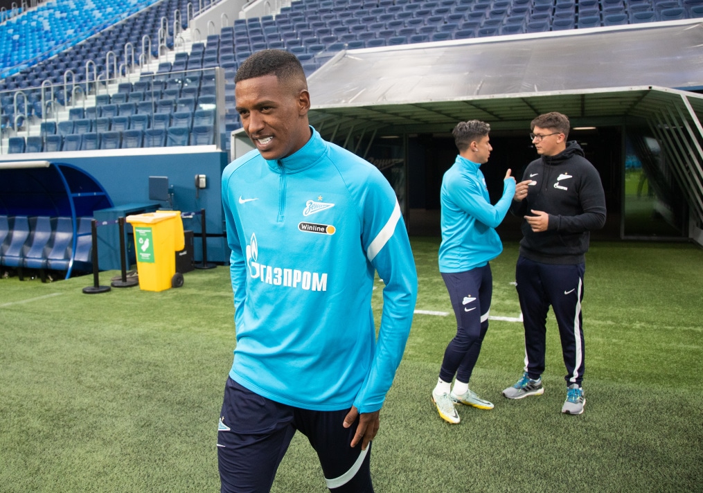 Первая тренировка Роберта Ренана в «Зените»