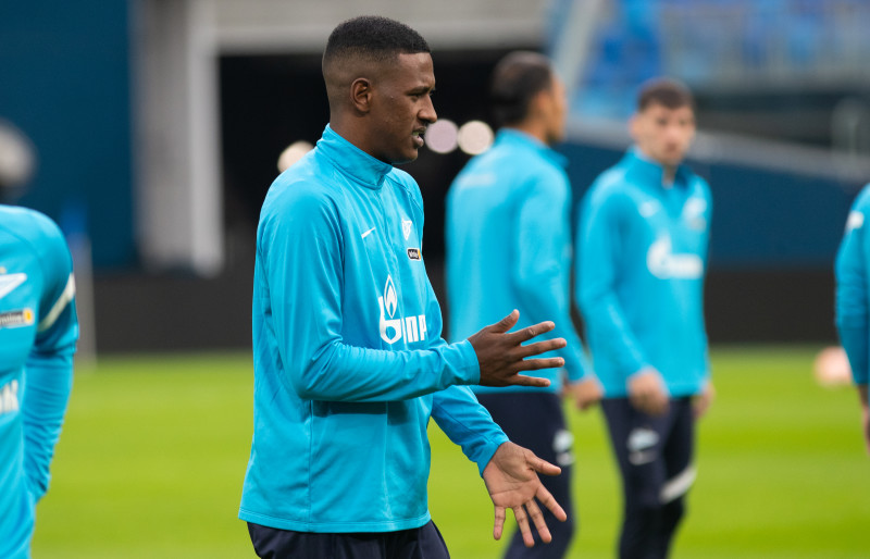 Первая тренировка Роберта Ренана в «Зените»