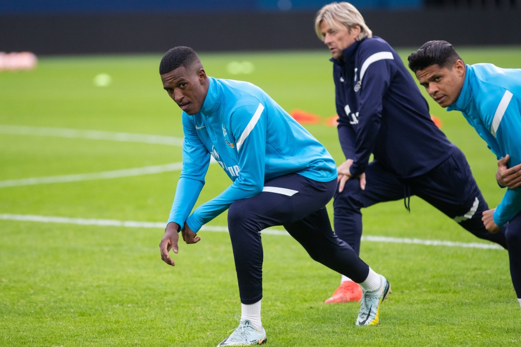 Первая тренировка Роберта Ренана в «Зените»