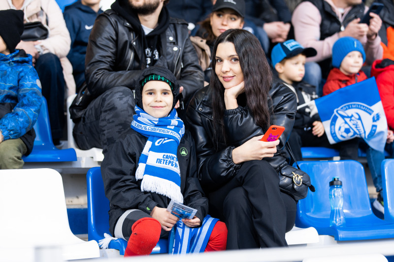 Болельщики на матче МФЛ 2022/23, «Зенит» — «Краснодар»