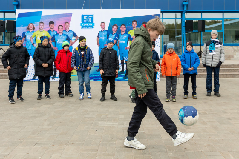 Фан-променад на матче МФЛ 2022/23, «Зенит» — «Динамо»