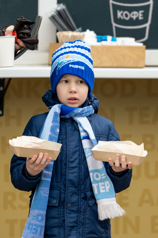 Фан-променад на матче МФЛ 2022/23, «Зенит» — «Динамо»