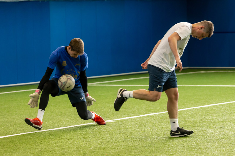 Выпускники Академии провели матч с тренерами «Зенита»