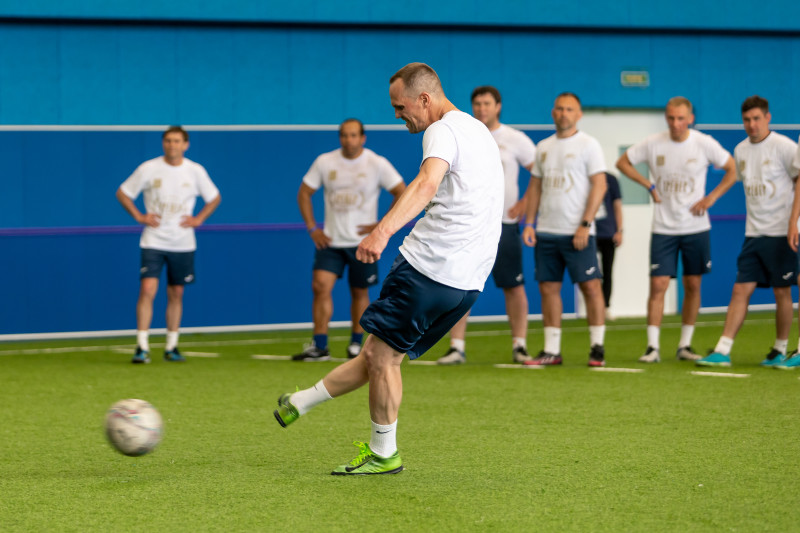 Выпускники Академии провели матч с тренерами «Зенита»