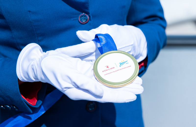 Награждение команды «Зенит» медалями от АК «Россия»