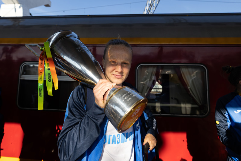 Встреча на Московском вокзале женской команды «Зенит»-победителей в Суперкубке России 2023