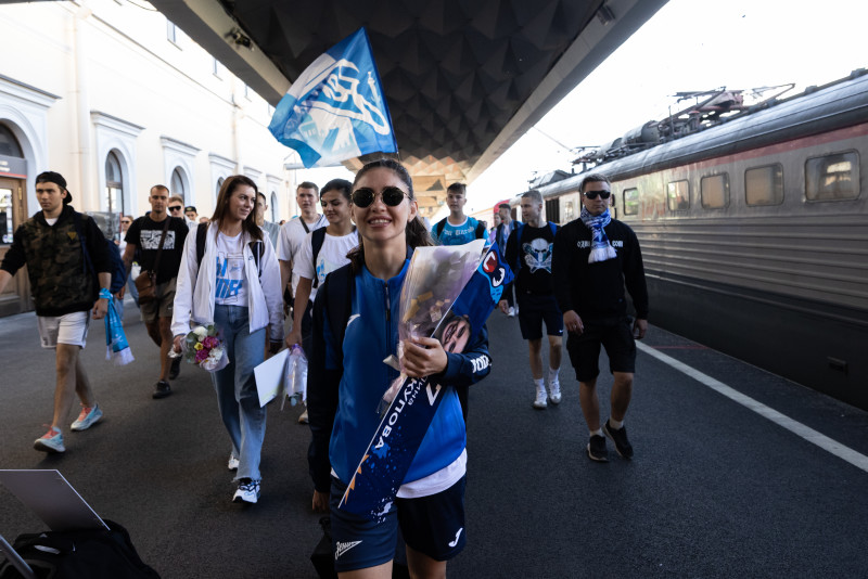 Встреча на Московском вокзале женской команды «Зенит»-победителей в Суперкубке России 2023