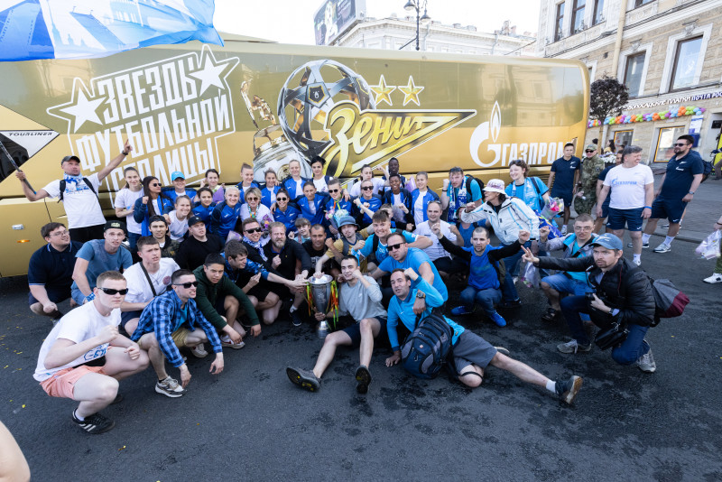 Встреча на Московском вокзале женской команды «Зенит»-победителей в Суперкубке России 2023