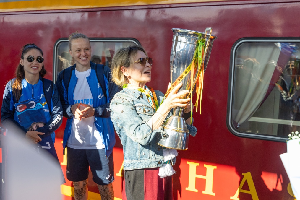 Встреча на Московском вокзале женской команды «Зенит»-победителей в Суперкубке России 2023