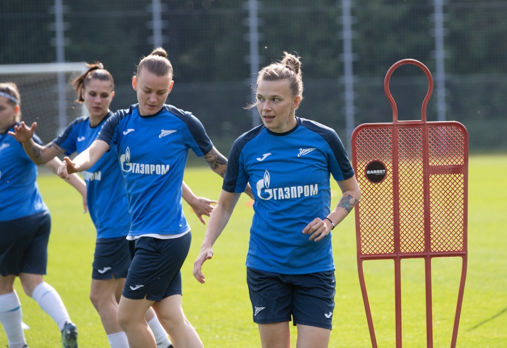 Тренировка женской команды «Зенит» перед матчем c «Рубином»