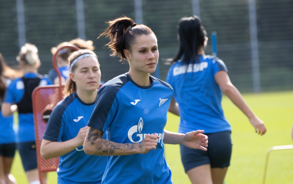 Тренировка женской команды «Зенит» перед матчем c «Рубином»