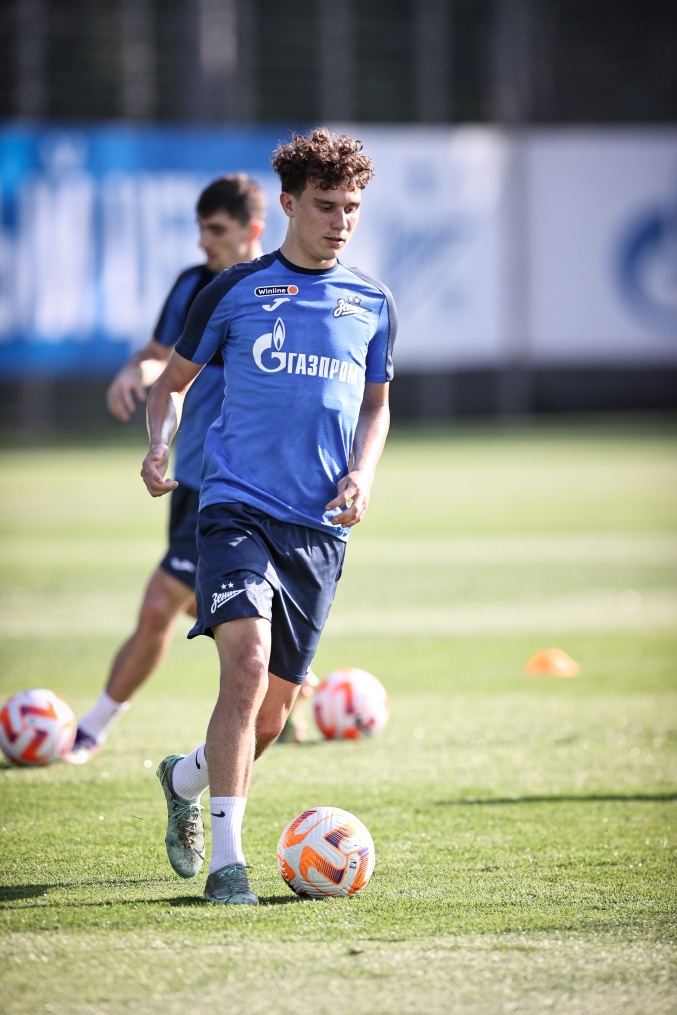 «Газпром» — тренировочные сборы в Петербурге: 23 июня, вечерняя тренировка