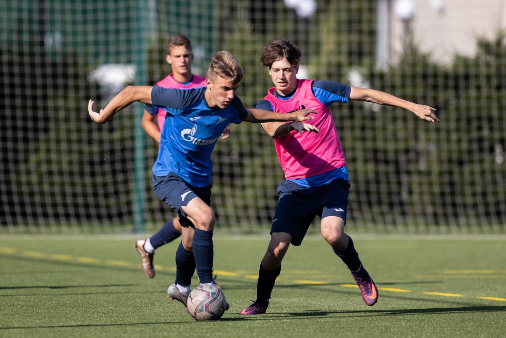 Тренировка «Зенита»-2006 в «Газпром»-Академии ФК «Зенит»