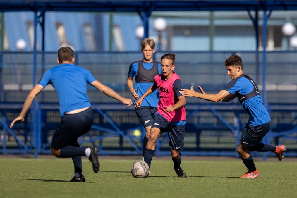 Тренировка «Зенита»-2006 в «Газпром»-Академии ФК «Зенит»