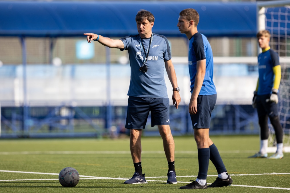 Тренировка «Зенита»-2006 в «Газпром»-Академии ФК «Зенит»