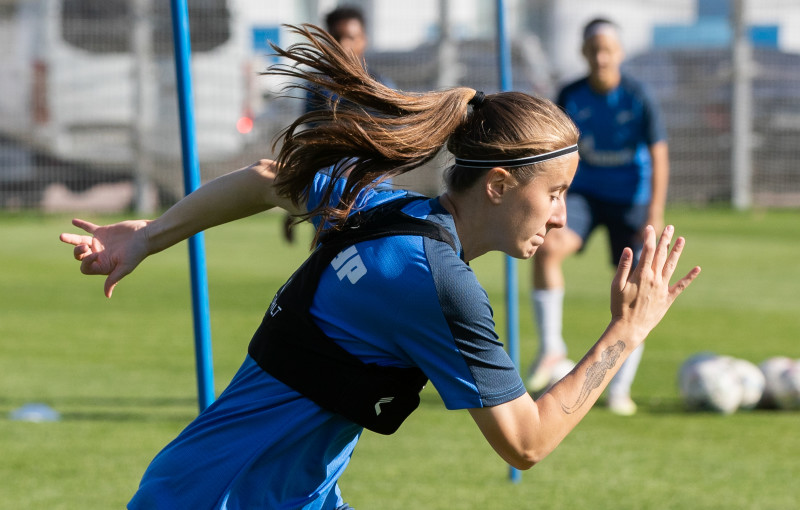 Тренировка женской команды «Зенит» перед матчем 1/8 финала Кубка России с «Рязанью»