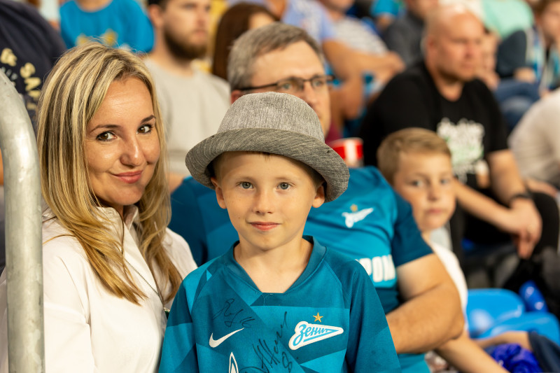 Болельщики на матче «Зенит» — «Ахмат»