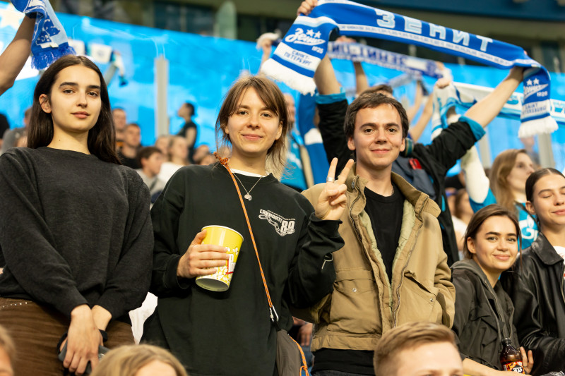 Болельщики на матче «Зенит» — «Ахмат»