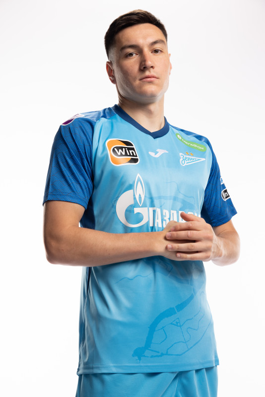 Индивидуальная фотосессия игроков ФК «Зенит» в форме Joma сезона 2023/24